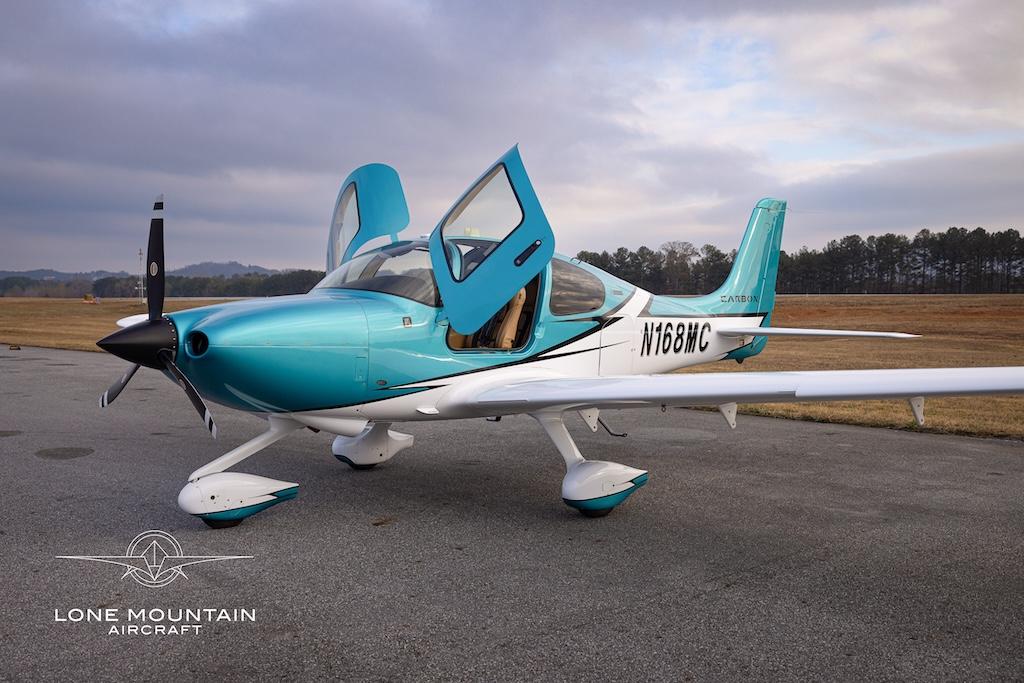 2023 Cirrus SR20 G6 Photo 2