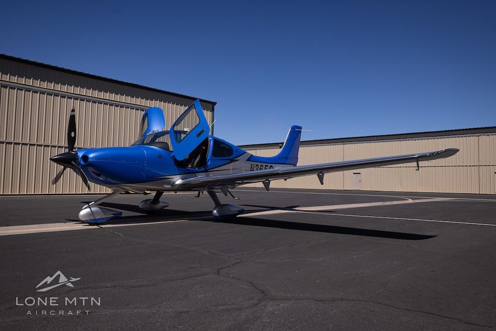 2023 Cirrus SR22T G6 GTS Photo 2