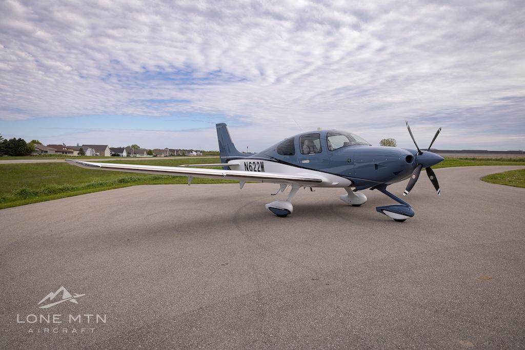2024 Cirrus SR22T G7 GTS Photo 2