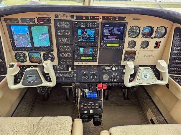 1979 BEECHCRAFT B60 DUKE TURBOPROP Photo 3