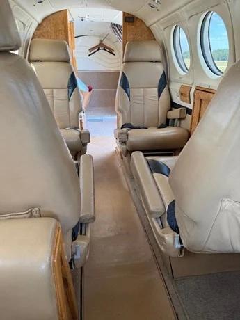 1984 BEECHCRAFT KING AIR B200 Photo 6