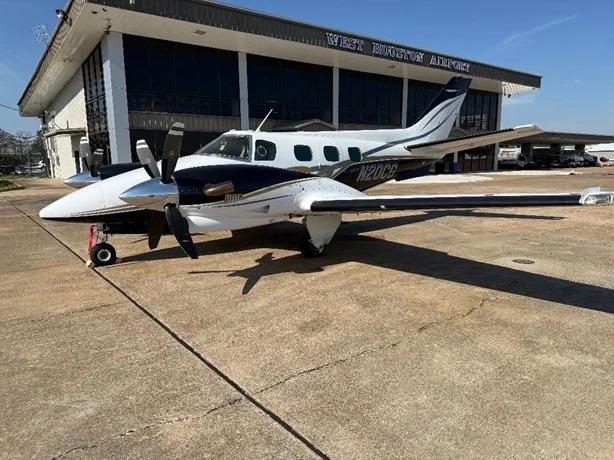 1979 BEECHCRAFT B60 DUKE TURBOPROP Photo 2