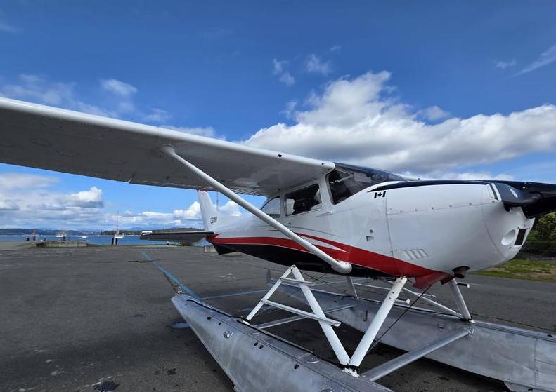 1978 Cessna 182Q Photo 4