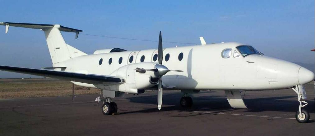 1991 Beech 1900C Photo 2