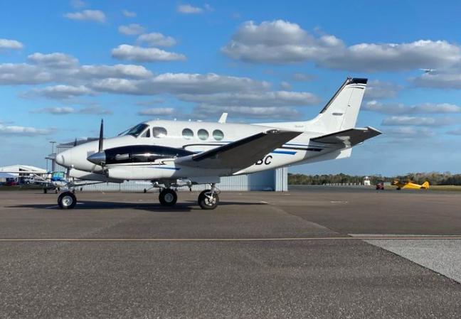 1990 BEECHCRAFT KING AIR C90A Photo 3