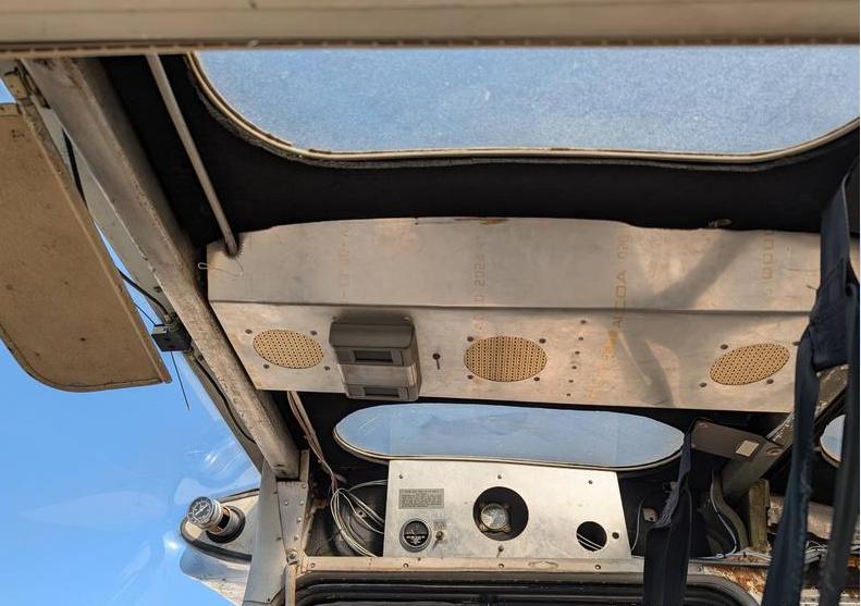 1959 Cessna 172 Photo 7