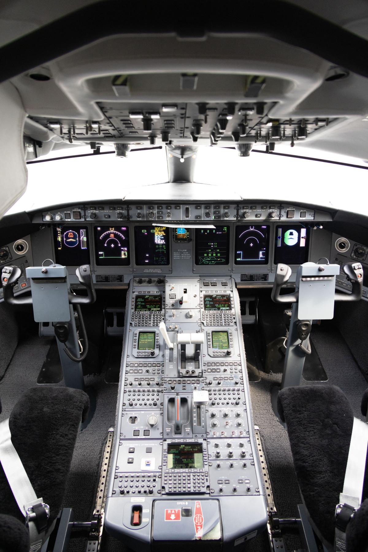 2009 Bombardier Global 5000 Photo 6