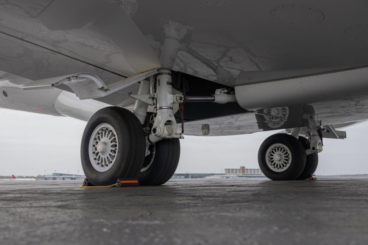 2009 Bombardier Global 5000 Photo 2