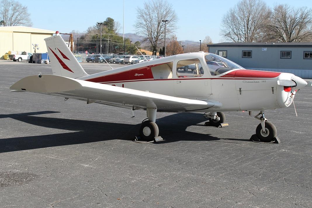 1967 Piper Cherokee 140 Photo 2