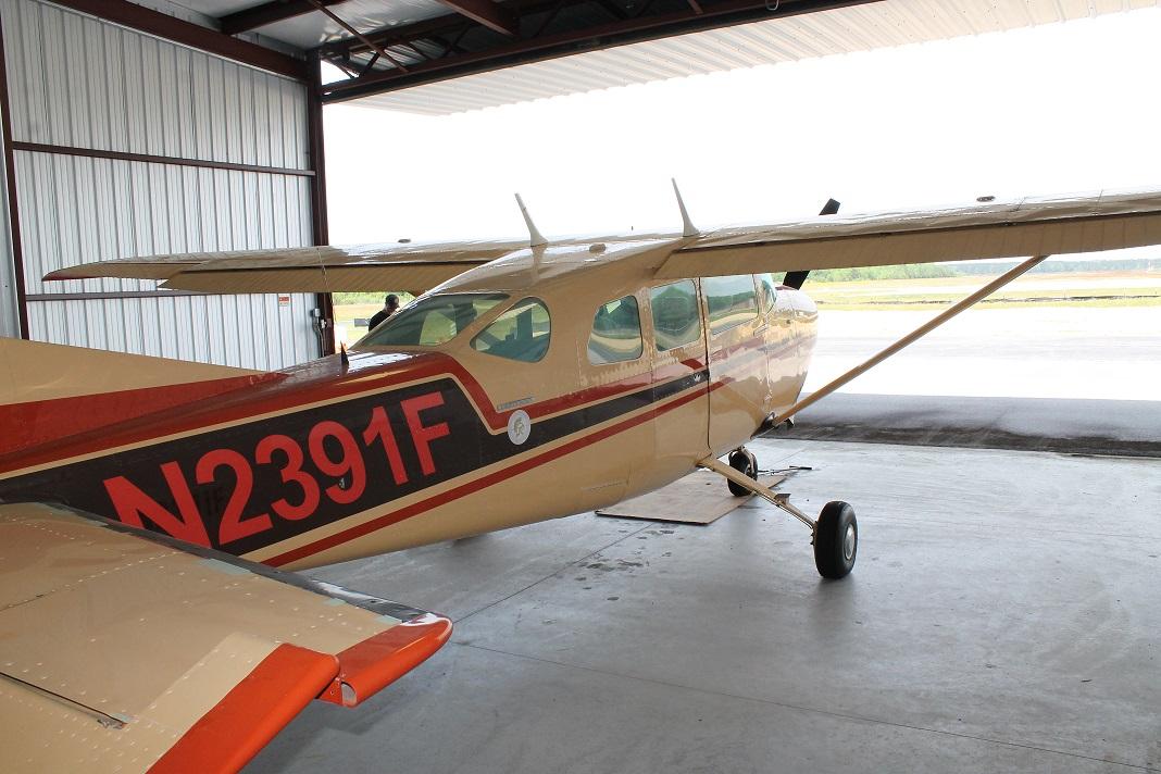 1965 Cessna 210E Photo 2