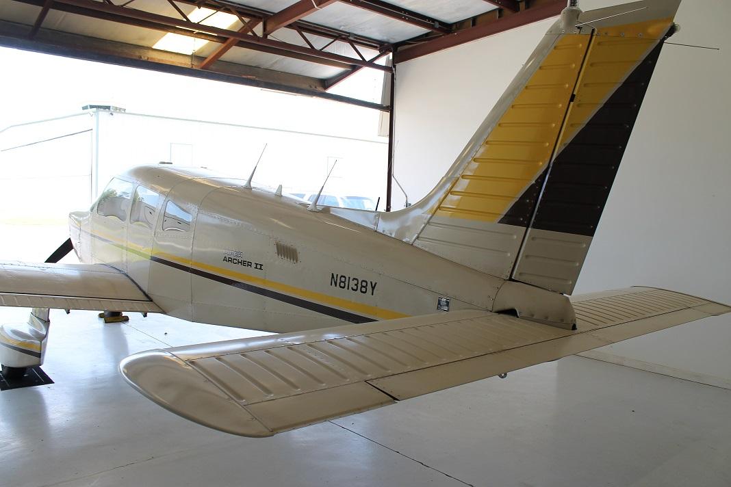 1979 Piper Archer II Photo 7