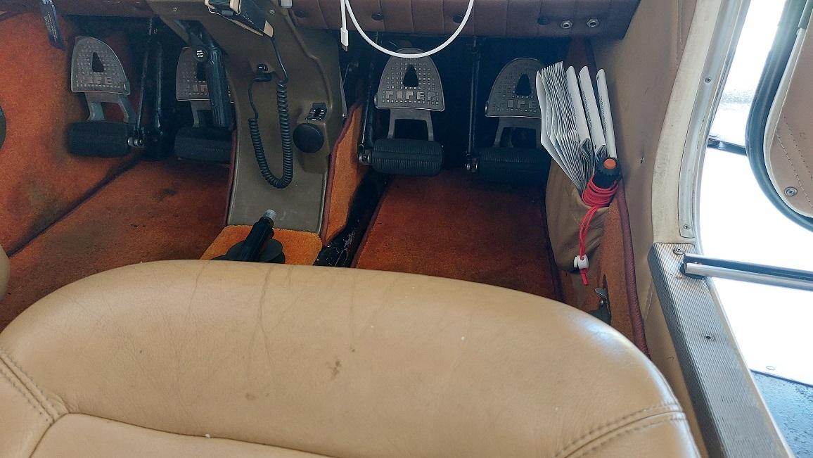 1979 Piper Archer II Photo 5