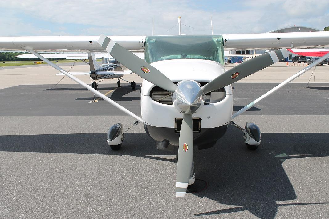 1962 Cessna 182E Photo 4