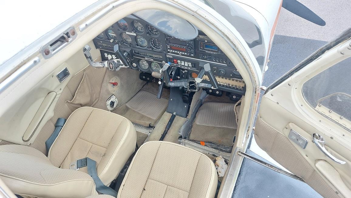 1968 Piper PA28R-180 Photo 5