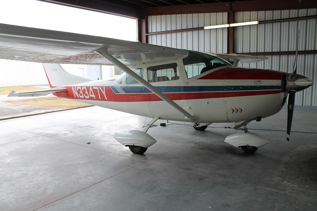 1962 Cessna 182E Photo 2