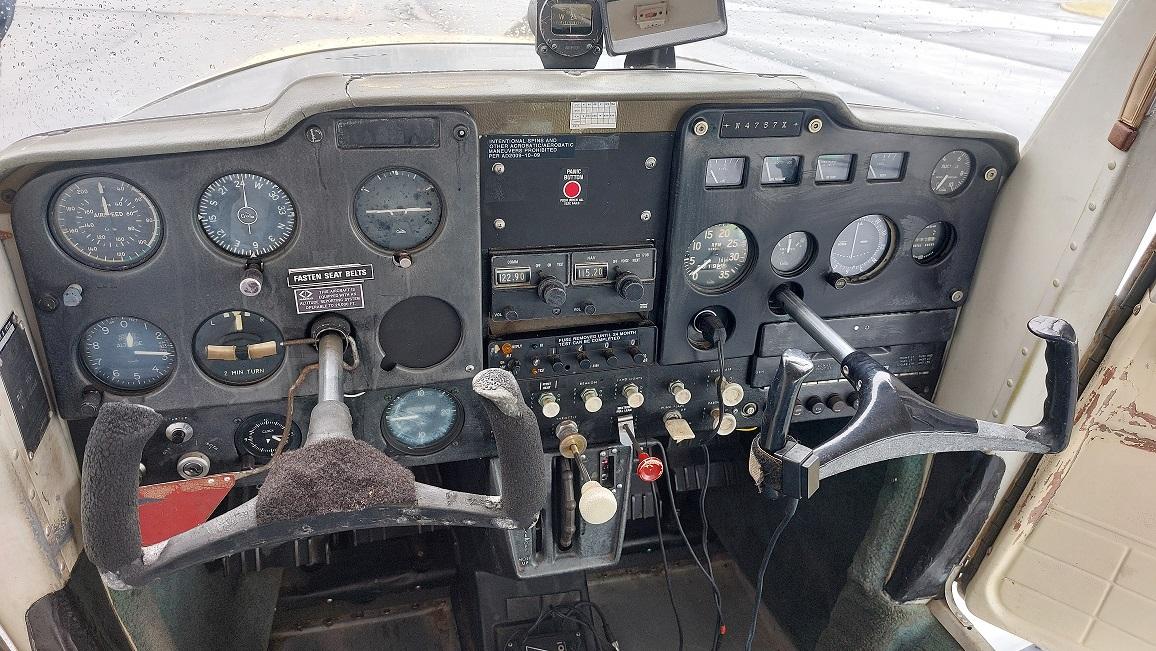 1966 Cessna 150 Photo 7
