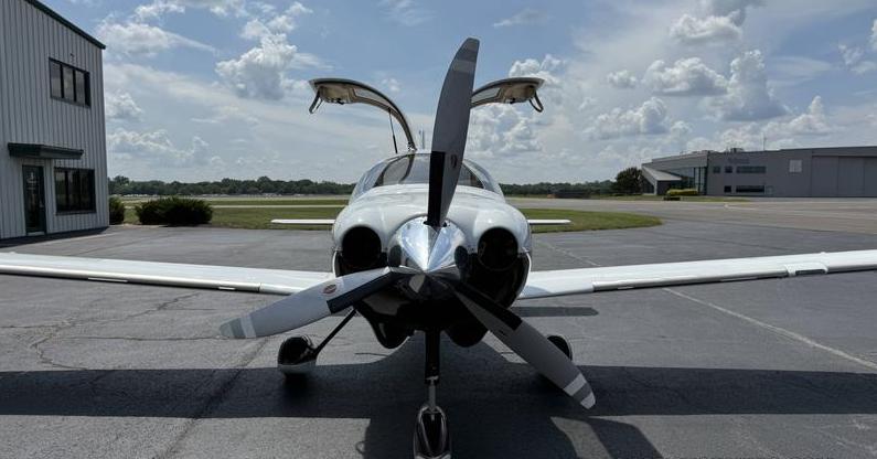 2006 COLUMBIA 400 Photo 4