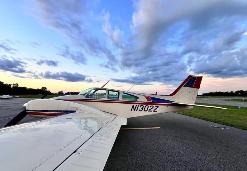 1961 Beech 95-55 Baron Photo 5
