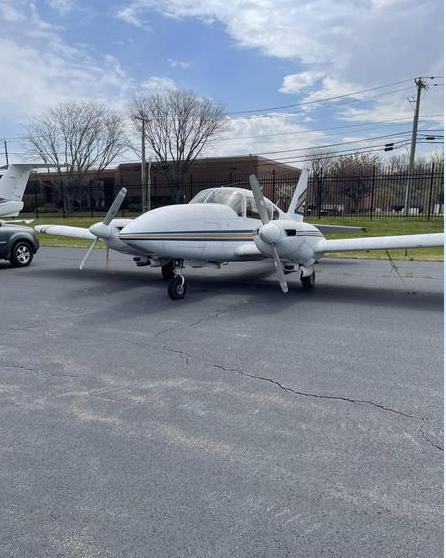 1975 Piper E Model Aztec Photo 2