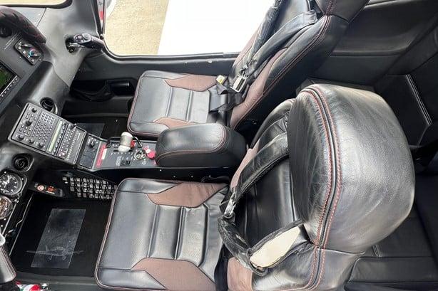 2010 CIRRUS SR20-G3 Photo 7