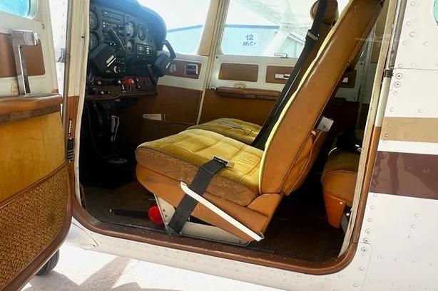 1980 CESSNA 172RG CUTLASS Photo 4