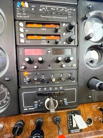 1980 CESSNA 172RG CUTLASS Photo 3