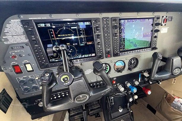 2009 CESSNA TURBO 206H STATIONAIR Photo 7