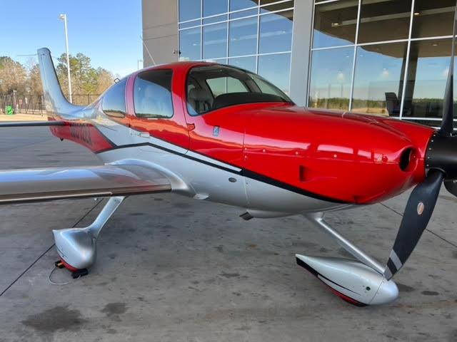 2017 CIRRUS SR22-G6 TURBO Photo 2