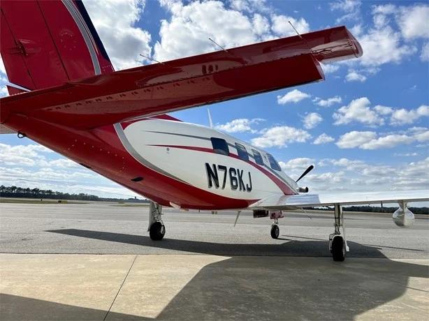 2013 PIPER MERIDIAN Photo 5