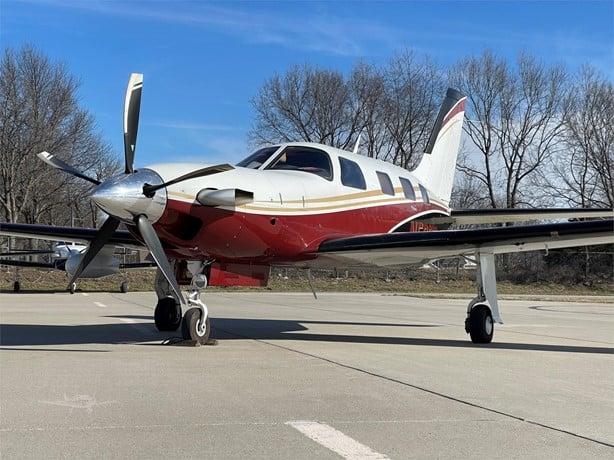 2001 PIPER MERIDIAN Photo 2