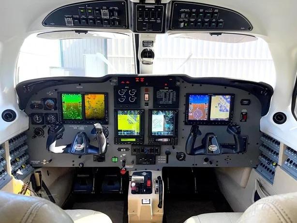 2001 PIPER MERIDIAN Photo 5