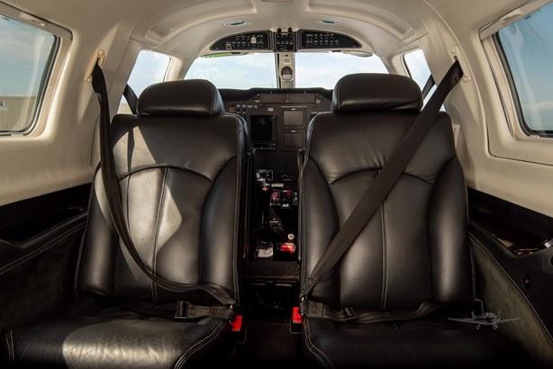 2004 PIPER MERIDIAN Photo 6