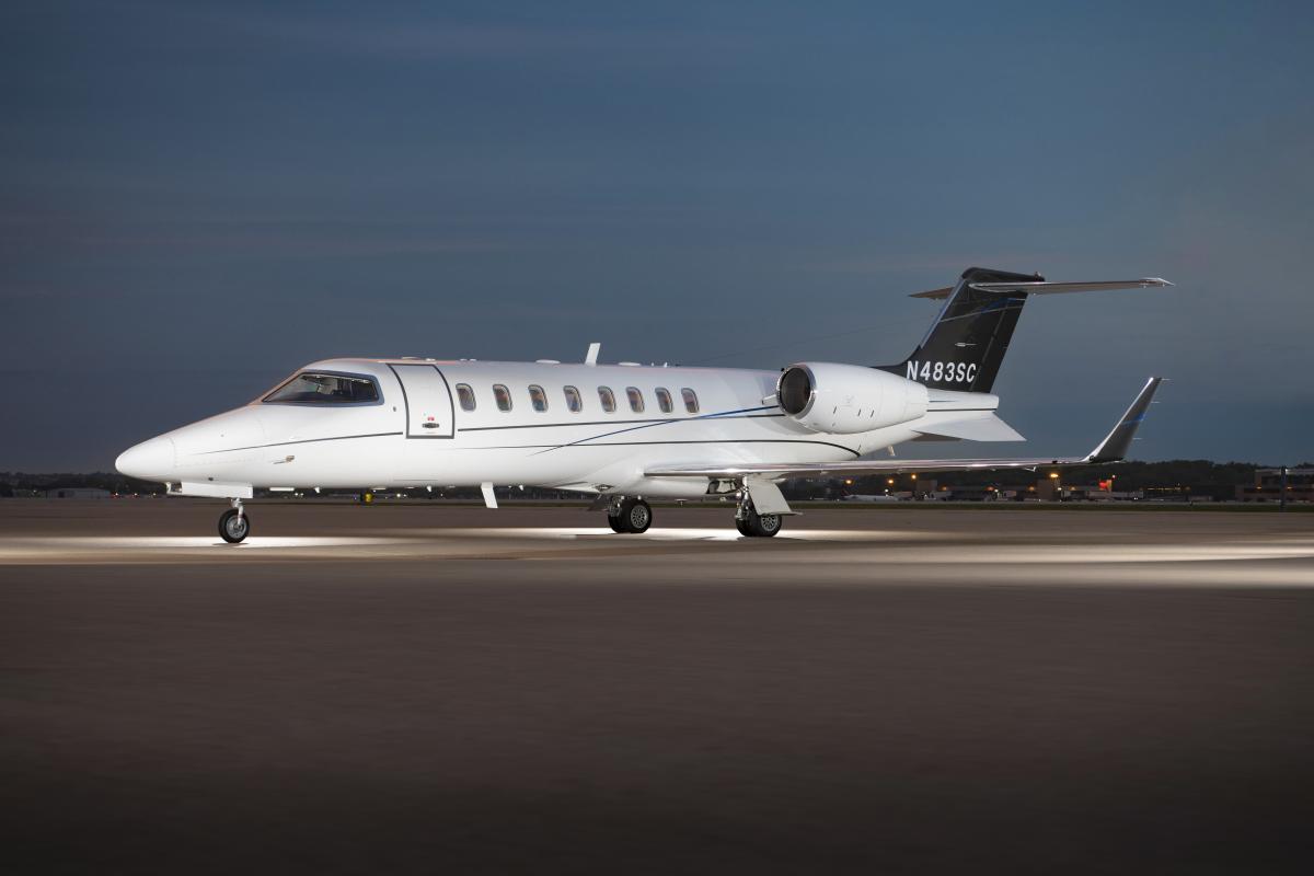 2012 Learjet 45XR Photo 3