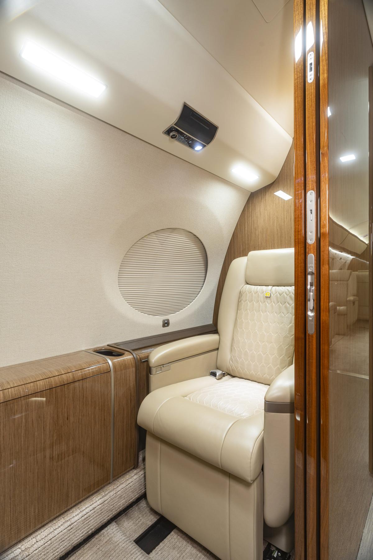 2018 Gulfstream G650ER Photo 4