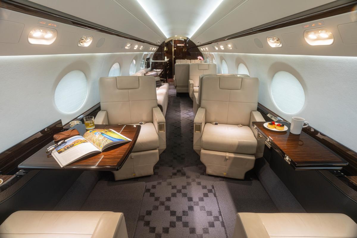 2012 Gulfstream G450 Photo 6