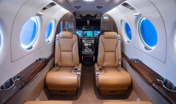 2018 BEECHCRAFT KING AIR 350I Photo 4