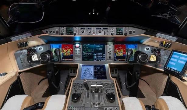2012 BOMBARDIER GLOBAL 6000 Photo 3