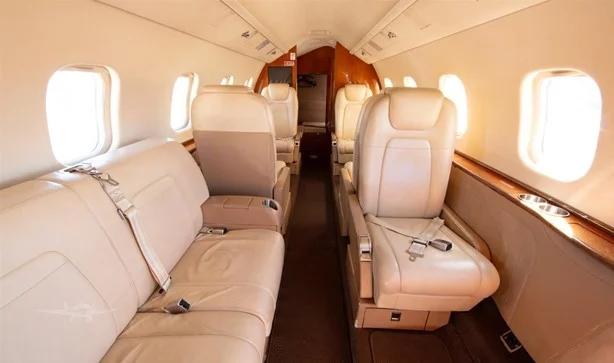 2012 LEARJET 60XR Photo 4