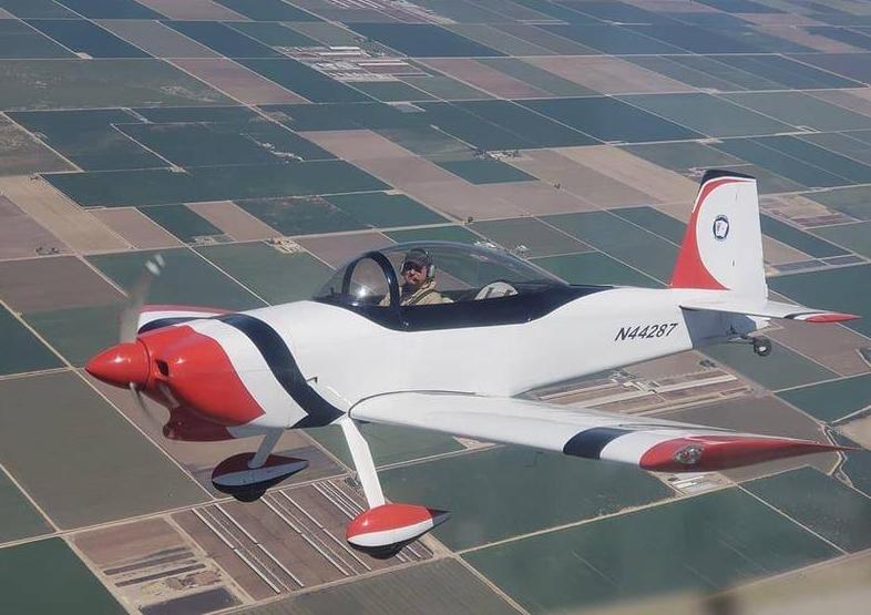2000 Vans RV-8 Photo 2
