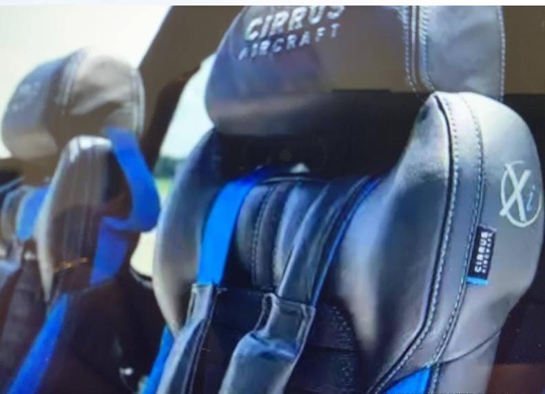 2018 CIRRUS SR22T  Photo 5