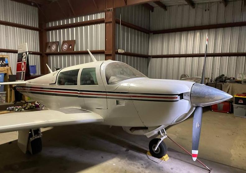 1982 MOONEY M20J 201 Photo 2