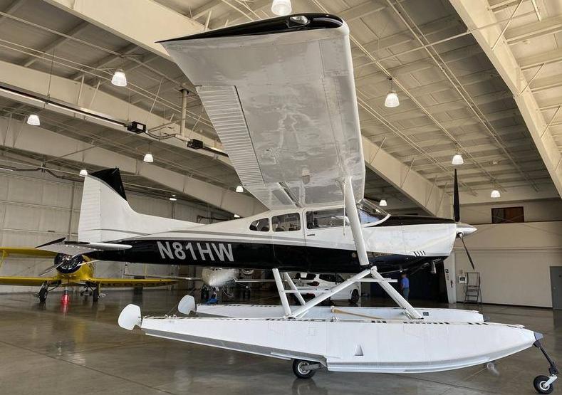 1981 CESSNA 185F ON FLOATS Photo 3