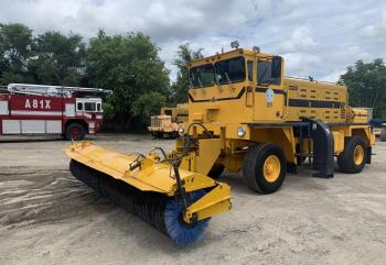 1989 OSHKOSH H2318 for sale - AircraftDealer.com