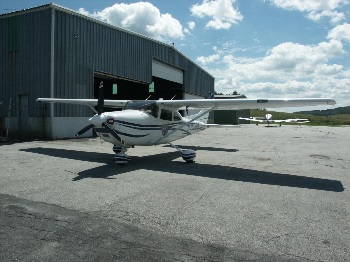 2002 Cessna 182T Skylane Photo 7
