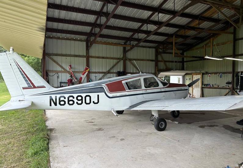 1968 PIPER CHEROKEE 140  Photo 3