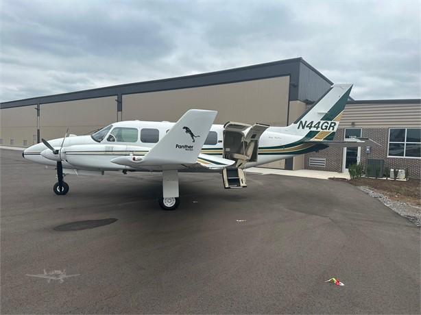 1976 PIPER NAVAJO CHIEFTAIN Photo 2