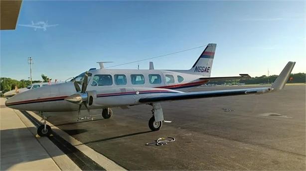 1974 PIPER NAVAJO CHIEFTAIN Photo 2