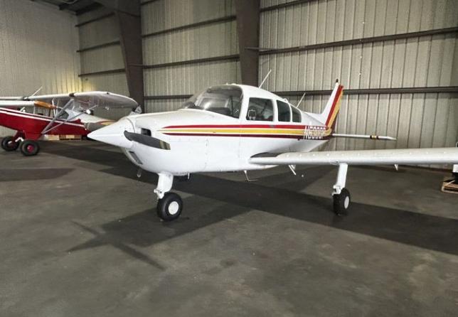 1976 BEECHCRAFT C23 SUNDOWNER 180 Photo 2