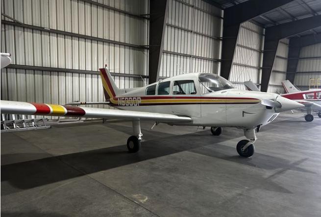 1976 BEECHCRAFT C23 SUNDOWNER 180 Photo 4