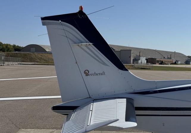 1982 BEECHCRAFT A36 BONANZA Photo 4